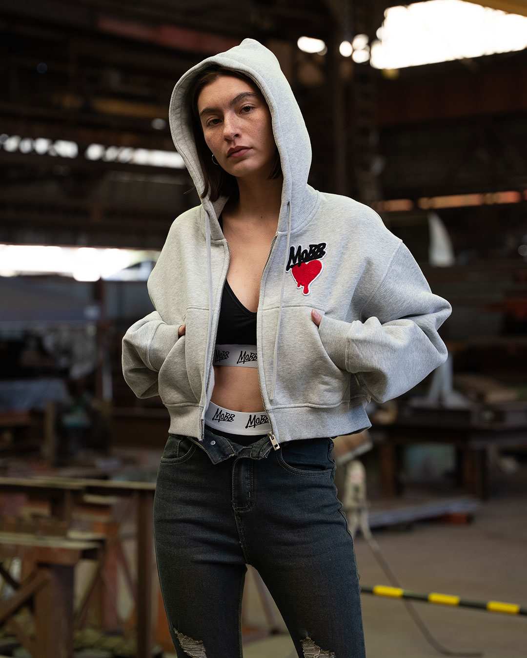 2025 SPRING SUMMER SEASON LOOKBOOK